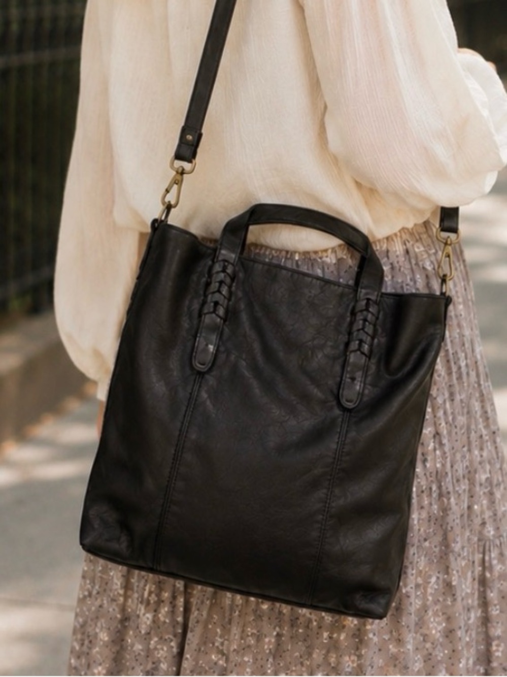 Madewell Dylan Leather Convertible Tote Bag